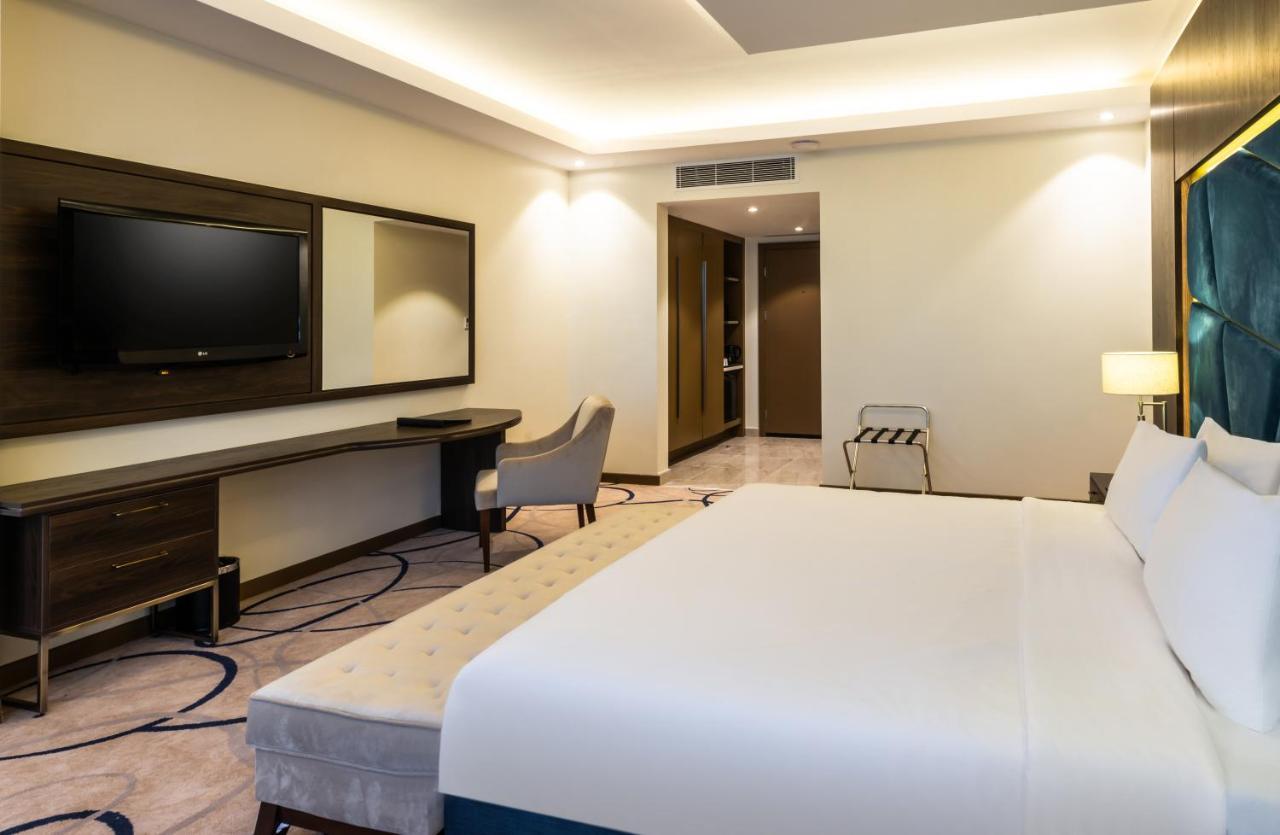 Warwick Riyadh Al Wezarat Екстер'єр фото